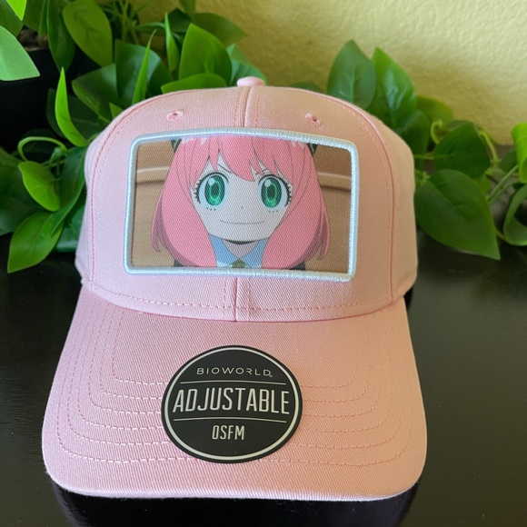 NWT Spy x Family Anya Forger Pre-Curved Snapback Hat - Picture 1 of 3